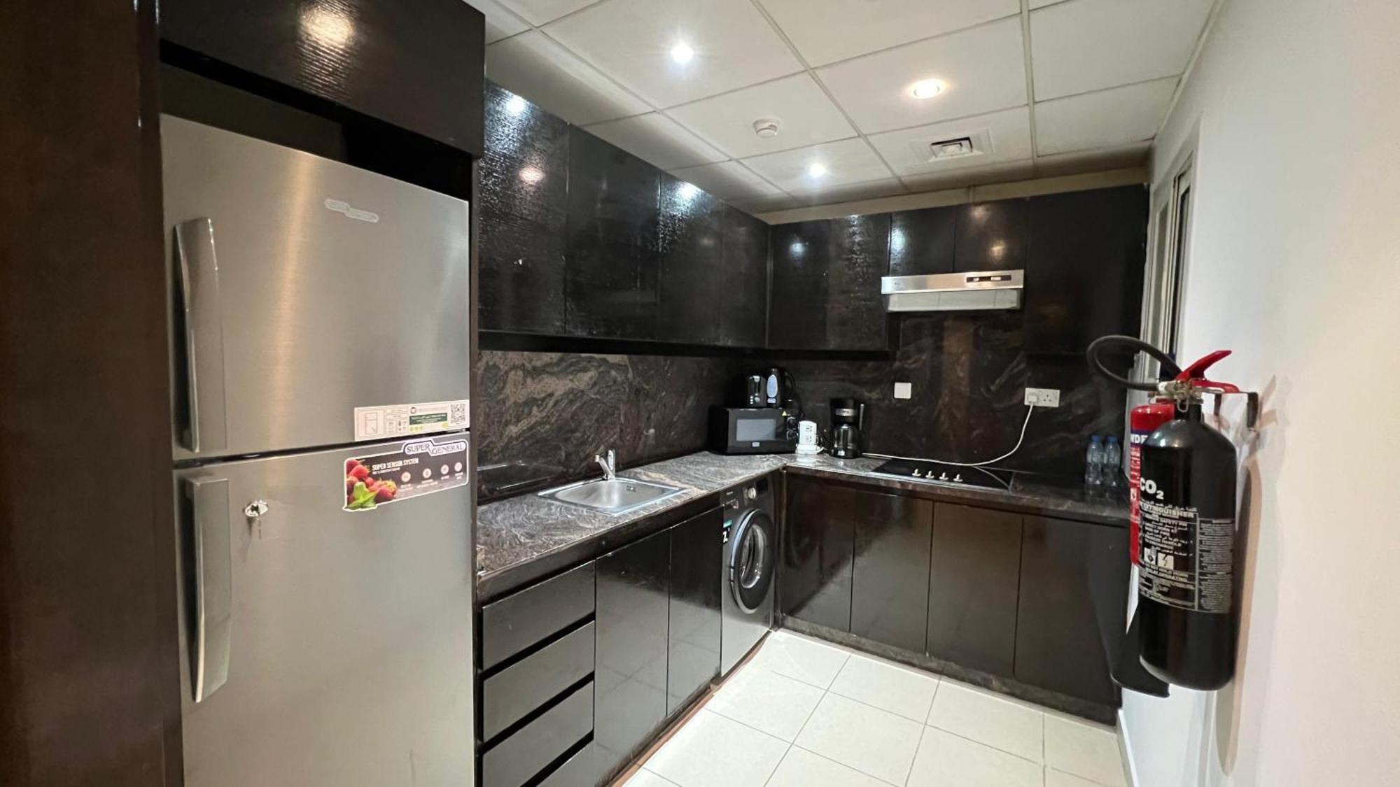 Premium Dubai Marina Two Bedroom Apartments With Sea View - Family Only Exterior photo